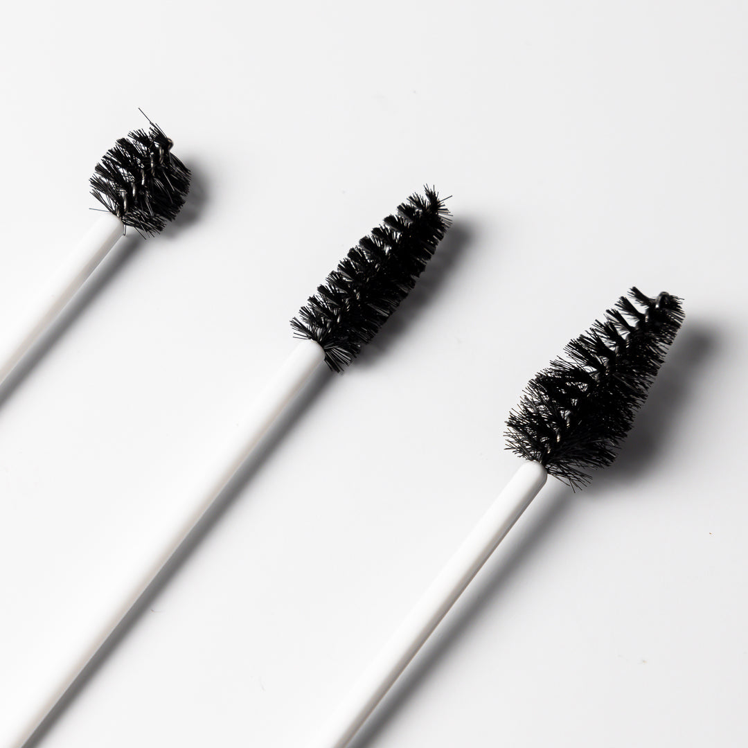 WHITE & BLACK MASCARA WANDS