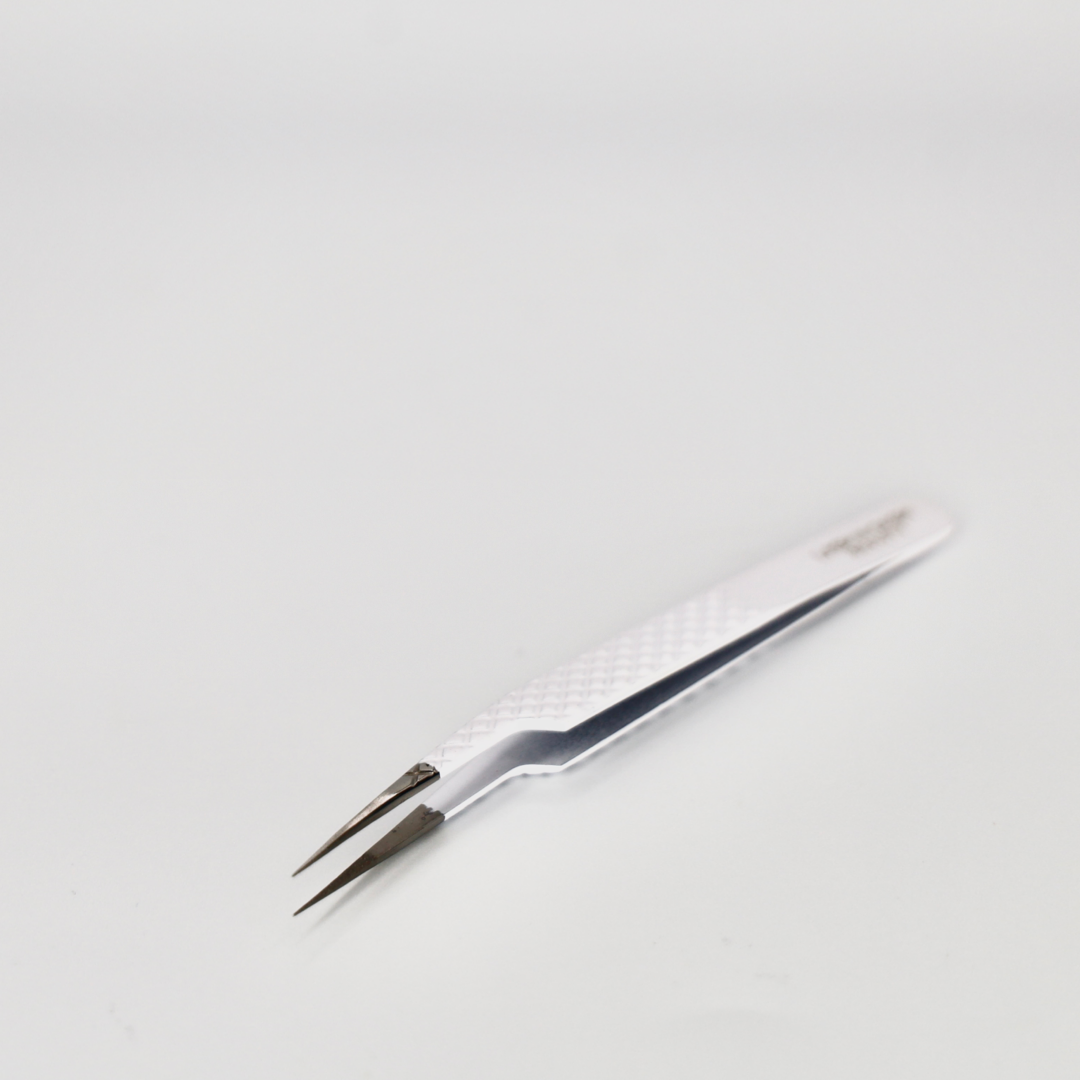 EYESOLATE TWEEZERS