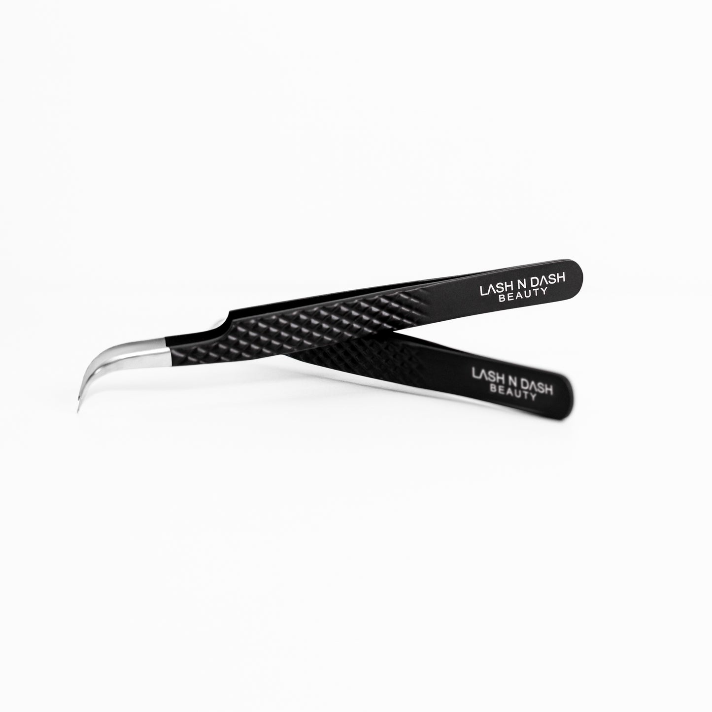 CLASSIQUE TWEEZERS