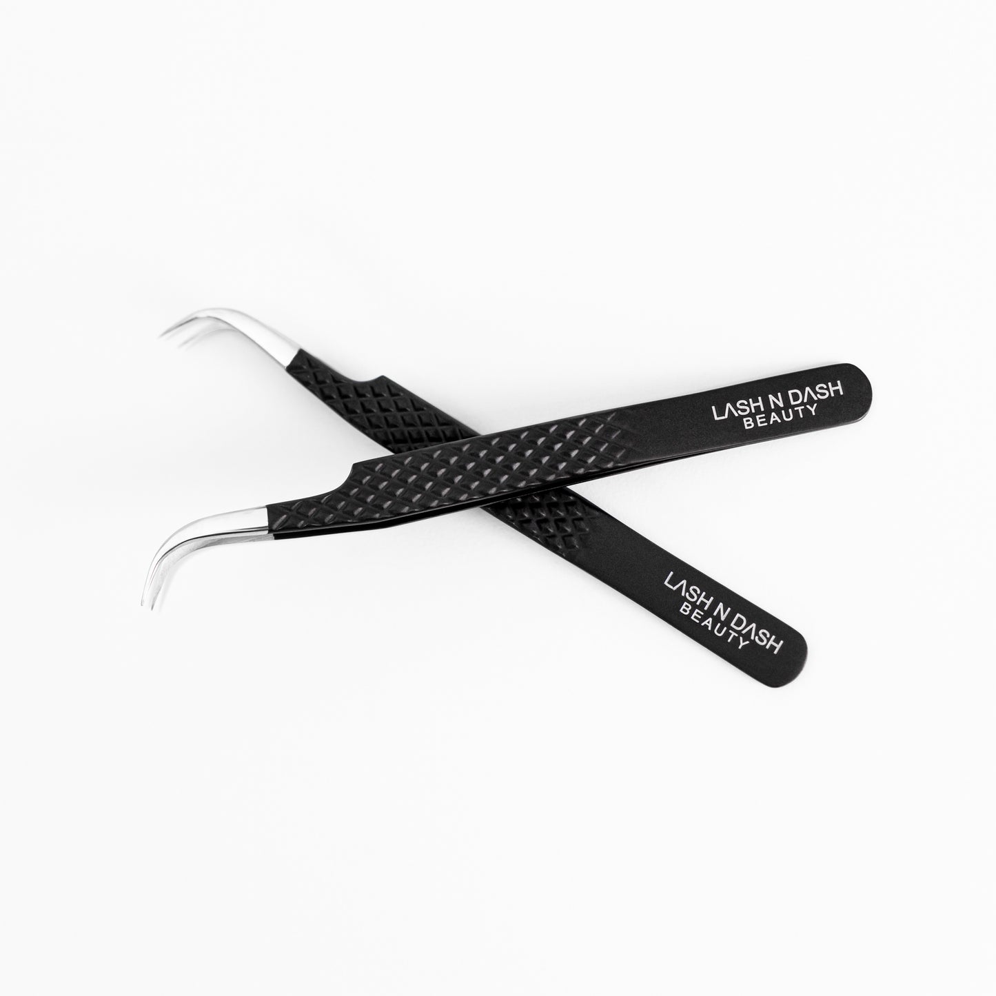 CLASSIQUE TWEEZERS